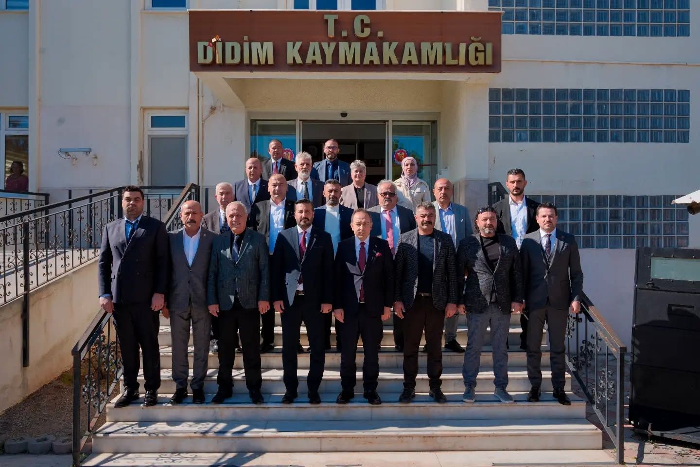 Mhp Aydin Il Baskani Cihangiroglu Ve Ekibinden Didimde Kurum 701530 B41Ae5