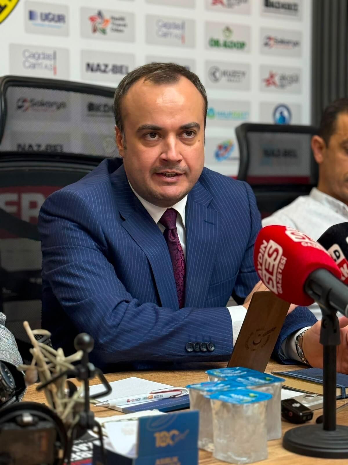 Mhp Nazilliden Baskan Tetike Milliyetcilik Tepkisi 698075 02Eacb