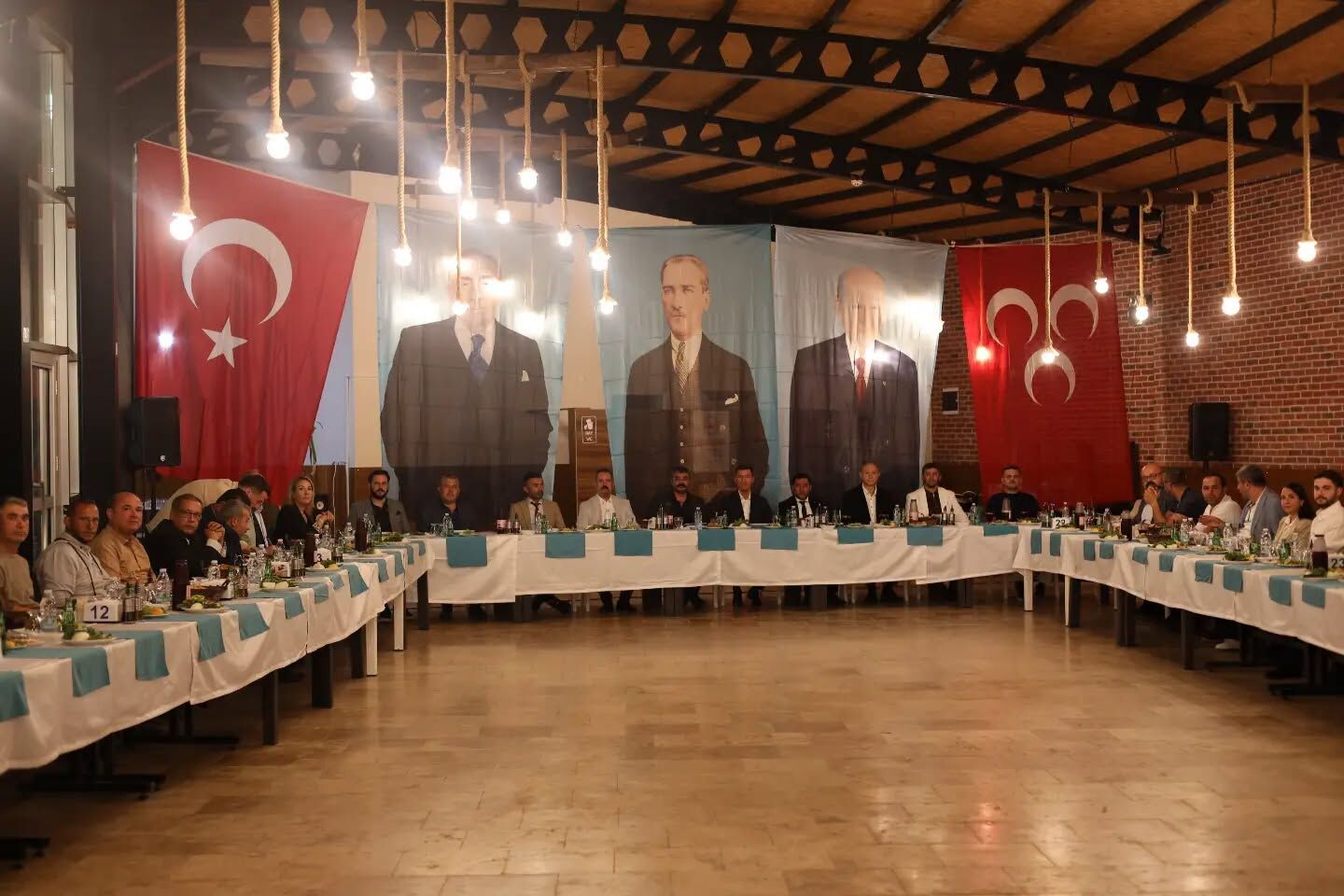 Mhpli Meclis Uyeleri Incirliovada Bir Araya Geldi 698372 709B3F