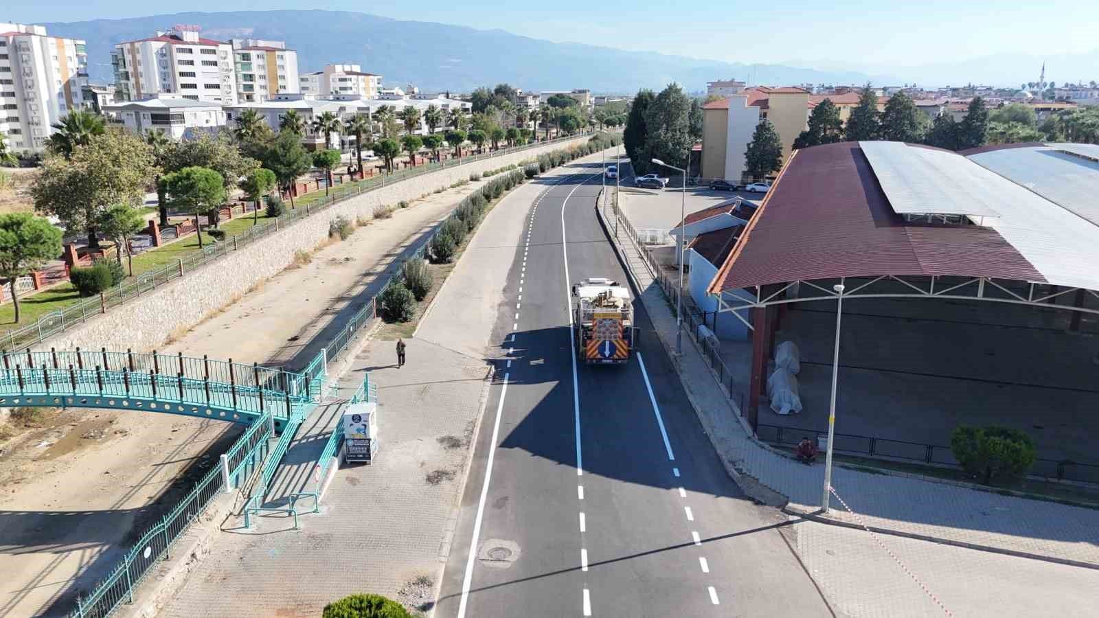 Nazilli Belediyesi Nin Yol Calismalari Suruyor 1792671350766 570063