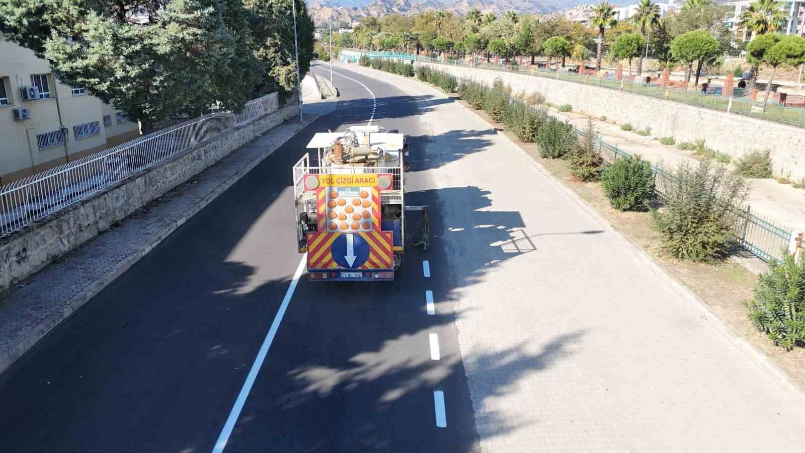 Nazilli Belediyesi Nin Yol Calismalari Suruyor 1792671351204 188555