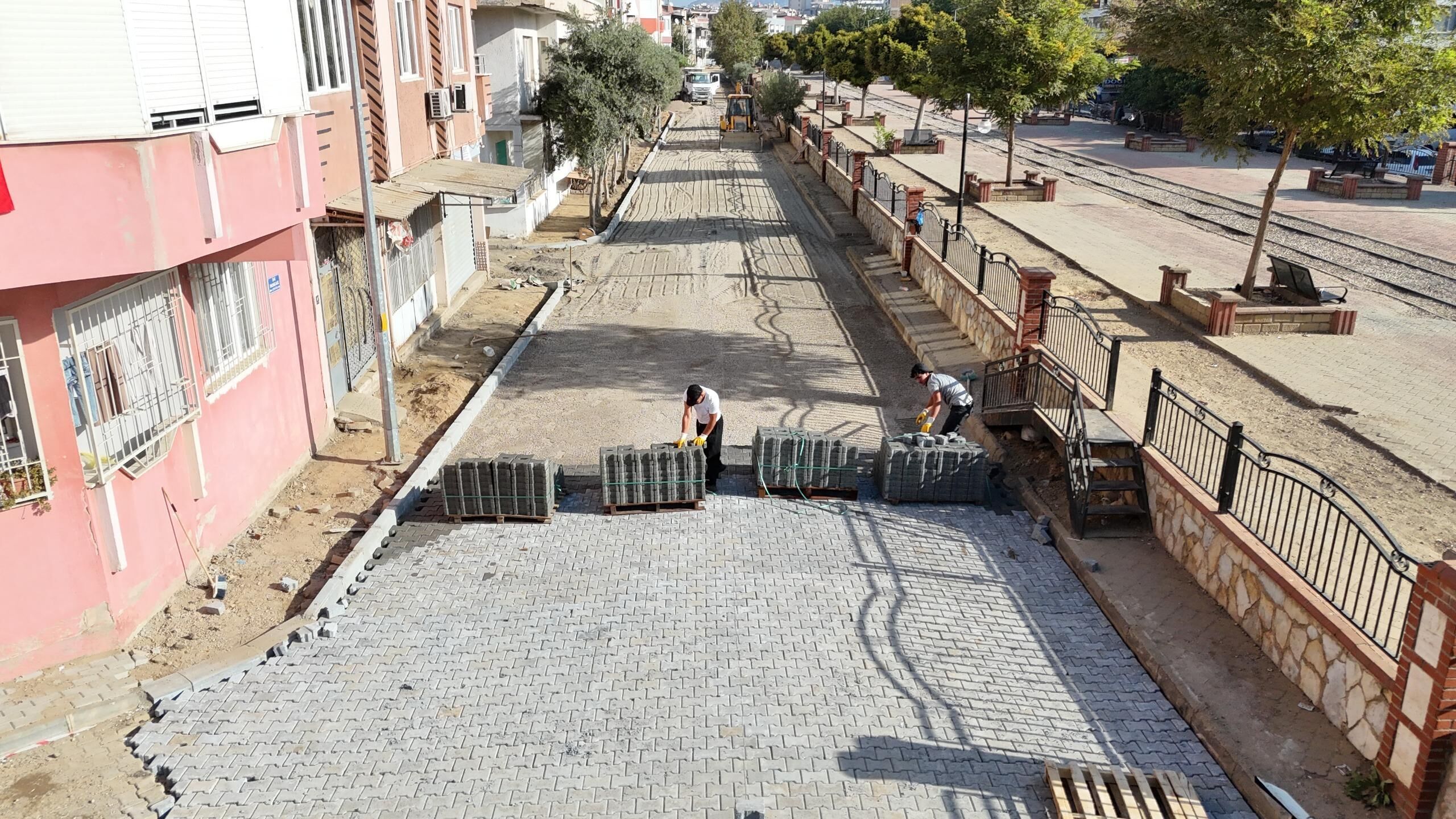 Nazillide Bir Sokak Daha Yenileniyor Ekipler Calismaya Basla 699125 49D6F1