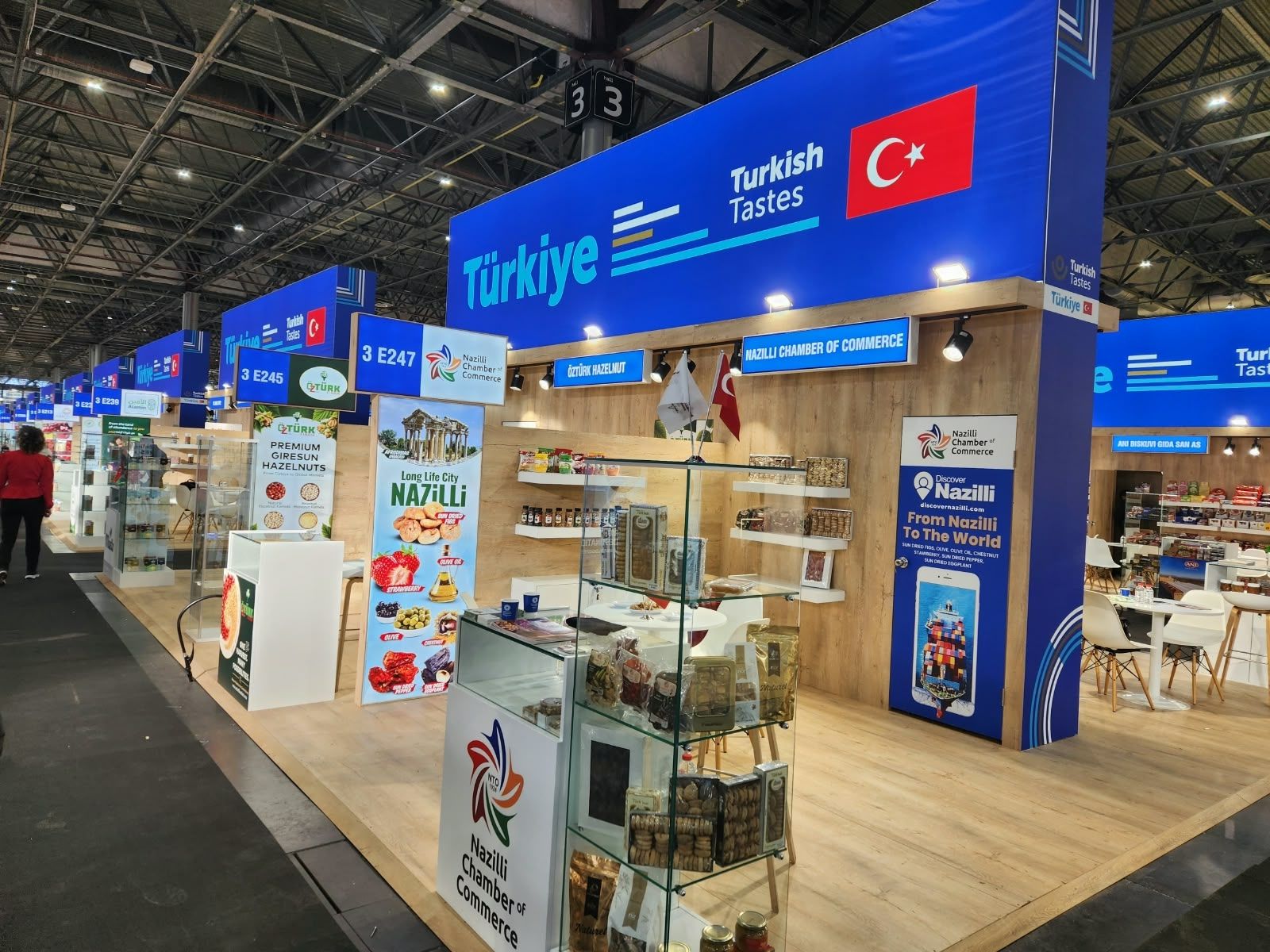 Nazilliden Pariste Govde Gosterisi Turkiyeden Tek Katilan Na 700324 332Ab8