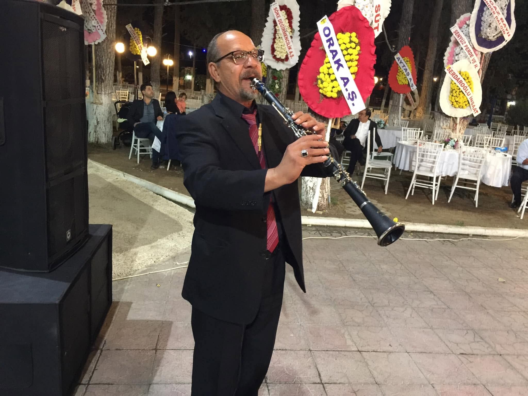 Nazilli'nin müzik duayeninden acı haber : Elmas hayatını kaybetti