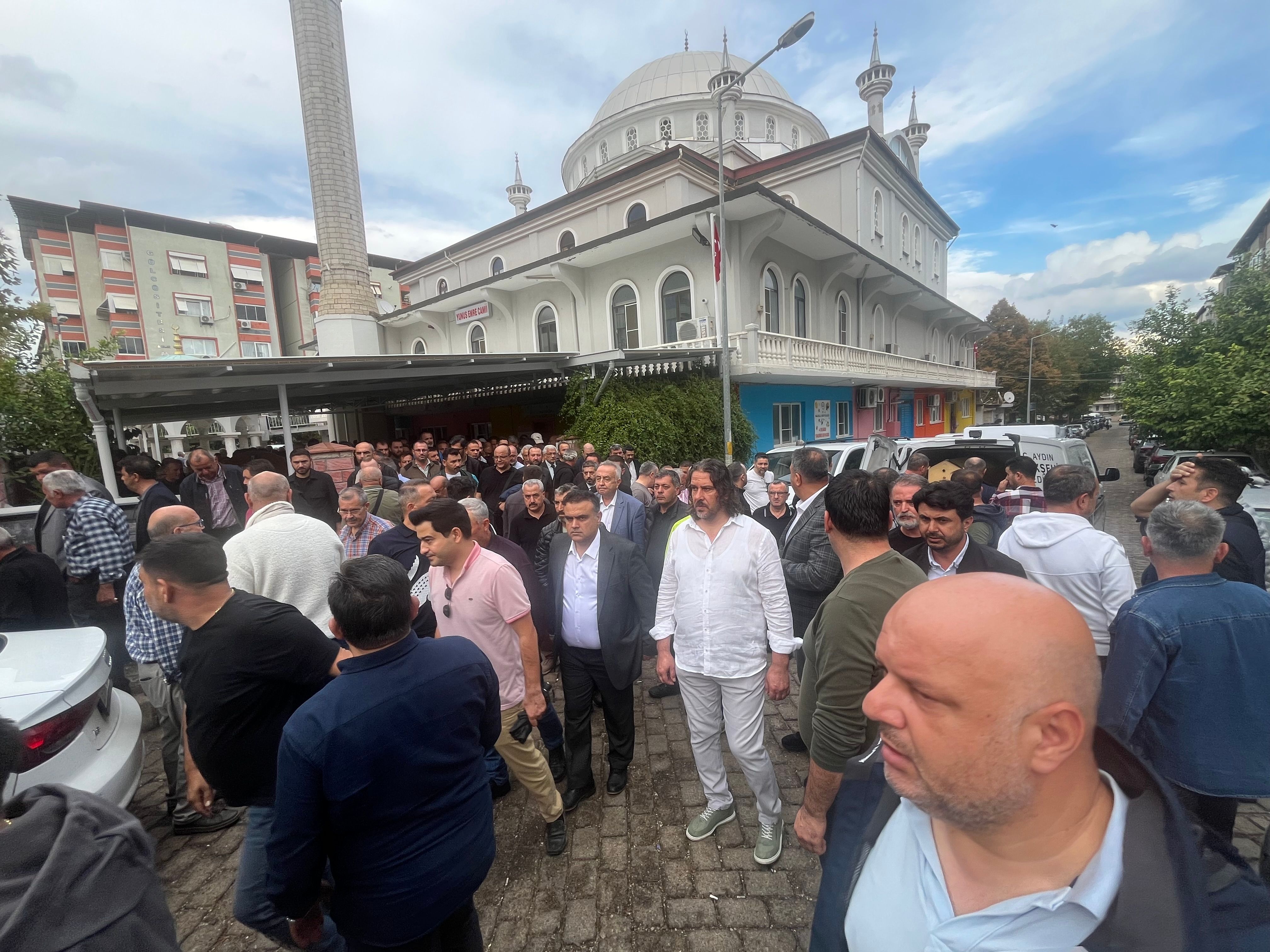 Ntb Calisani Yunus Cakaloglu Dualarla Ugurlandi Gozyaslari S 699421 Caaf37