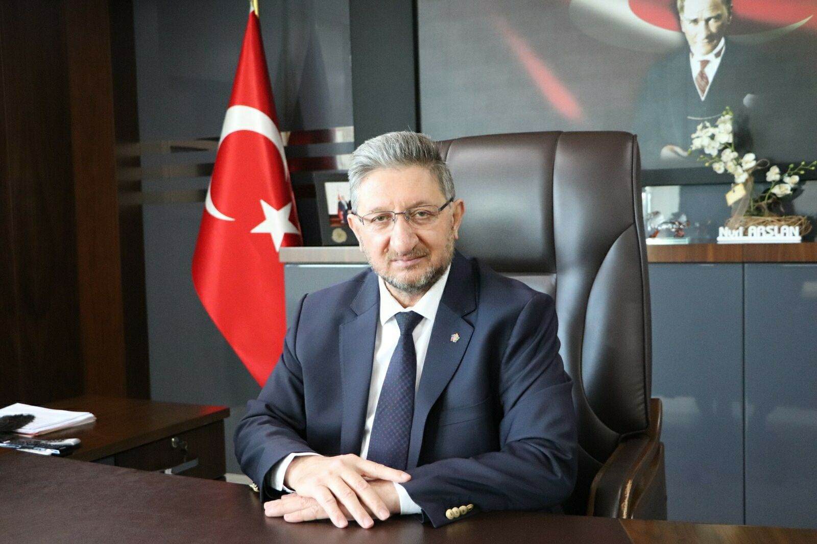 Nuri Arslandan 13 Yil Vedasi Hizmet Sorumlulugumuz Devam Edi 697811 99A276