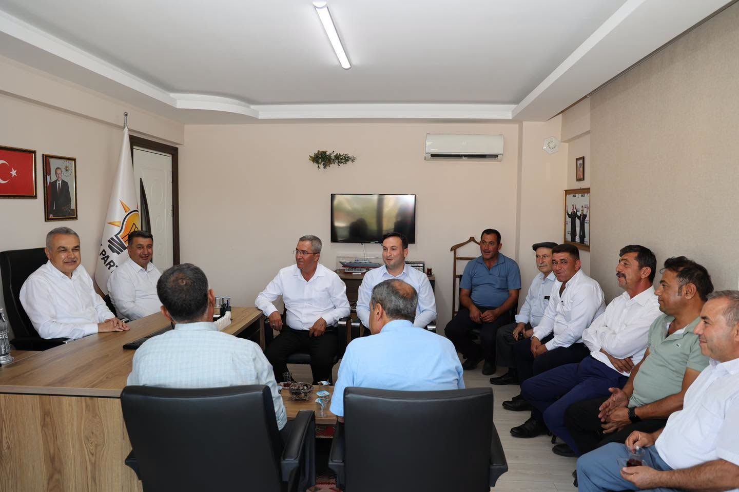 Savas Mahallelerin Ihtiyaclarini Muhtarlarla Birlikte Cozece 700528 B3F412