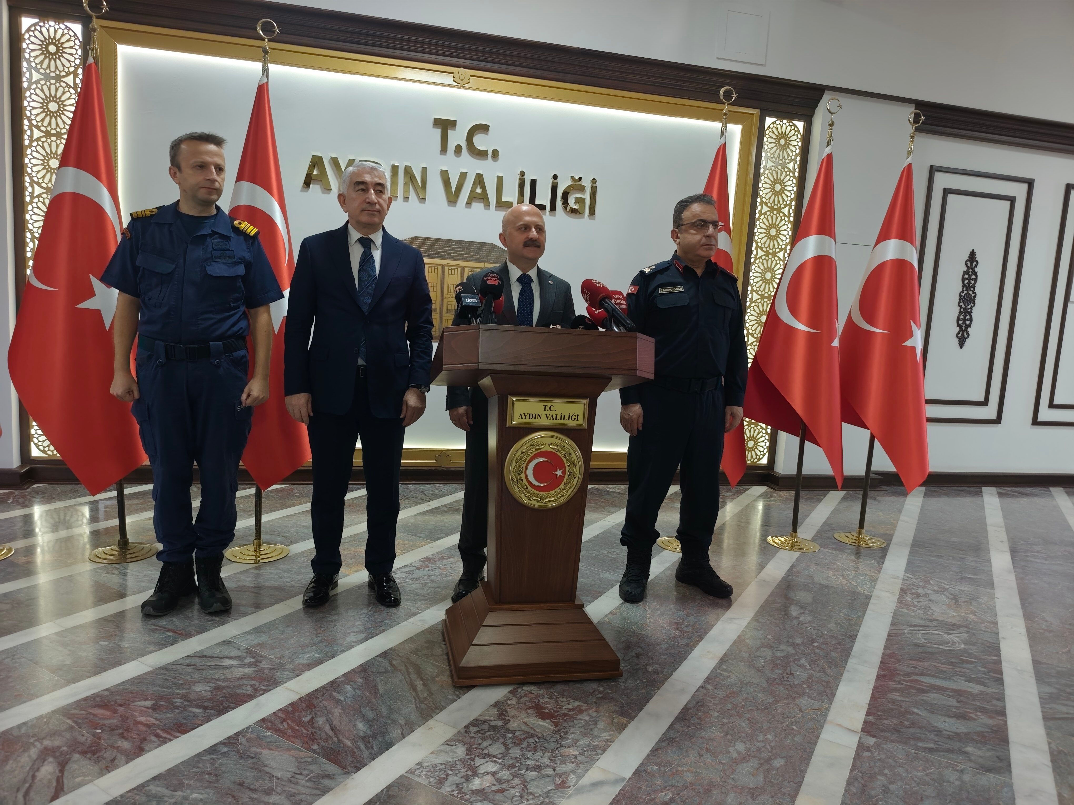 Vali Varol Kentin Asayis Bilancosunu Acikladi Bir Ayda 1078 697388 934D09