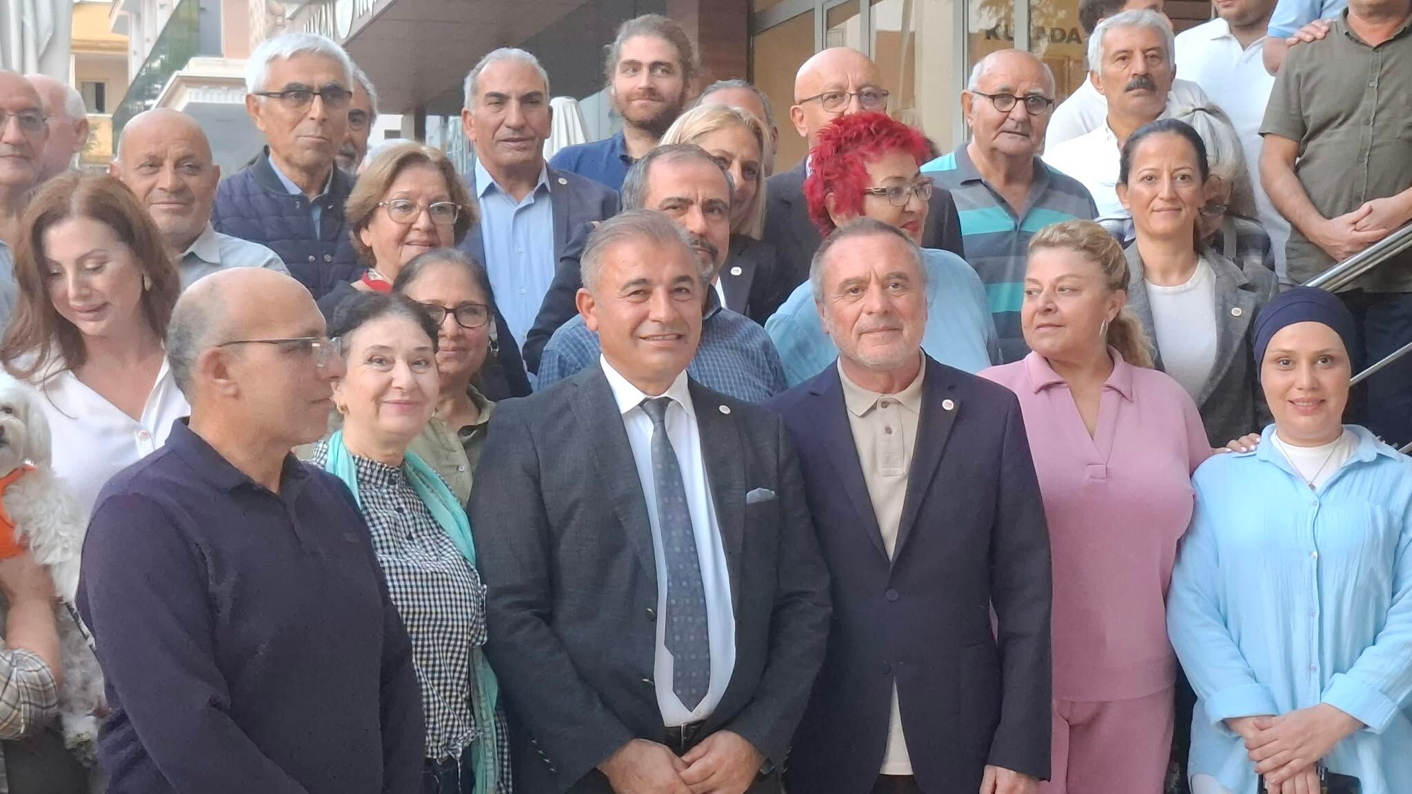 YENİ Parti Aydın İl Başkan Adayı Dilaver Demir Kuşadası'ndan mesaj verdi