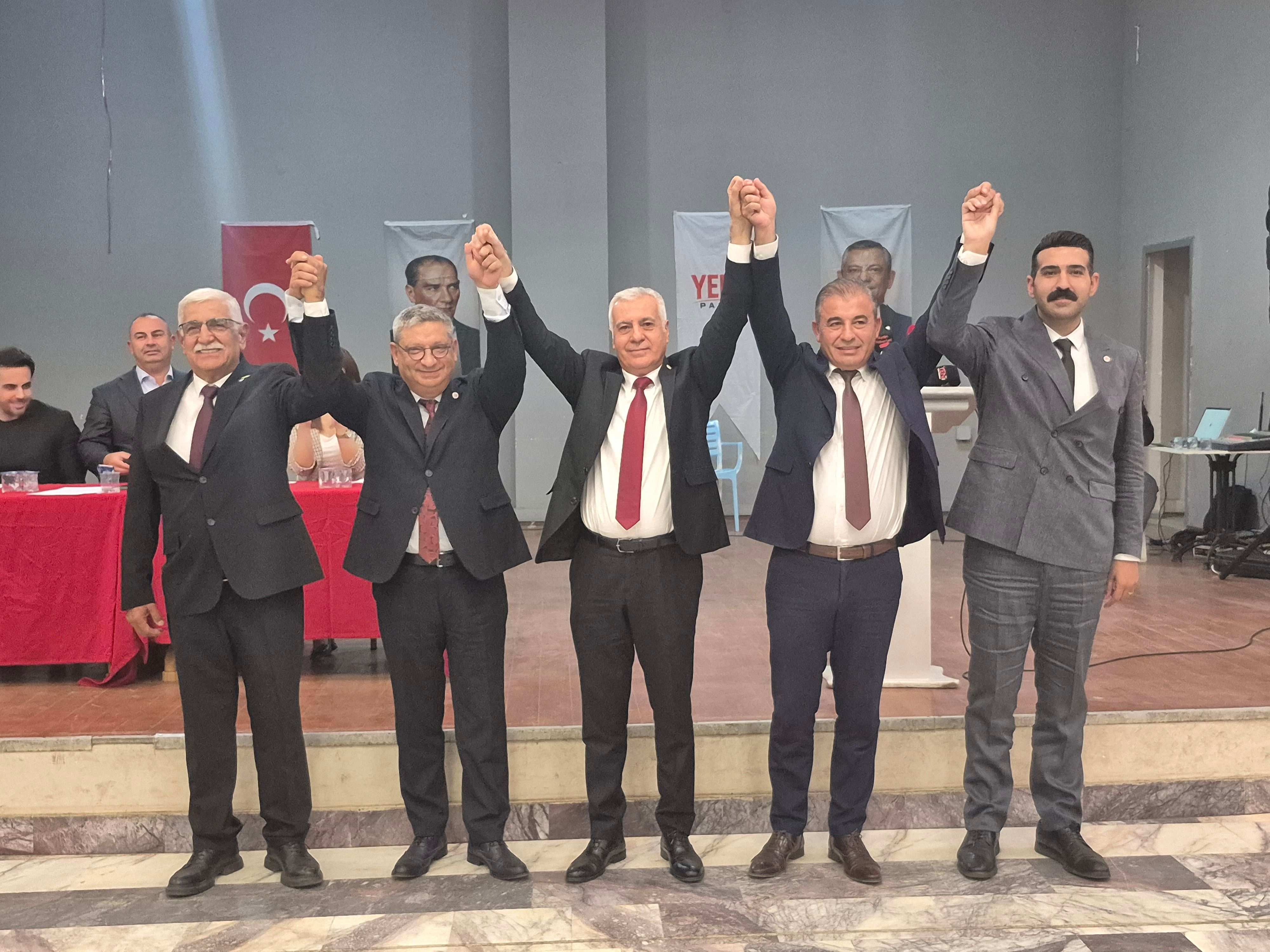 Yeni Parti Il Baskan Adaylari Efelerde Partileriyle Bulustu 700249 47Eec1